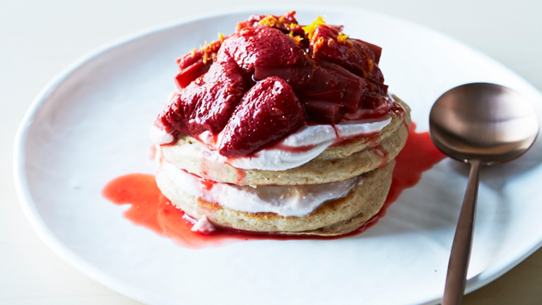 Wholemeal buckwheat pancakes with rhubarb, strawberries and whipped ricotta