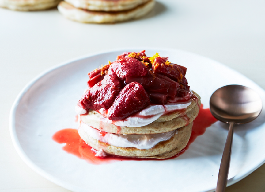 Wholemeal buckwheat pancakes with rhubarb, strawberries and whipped ricotta